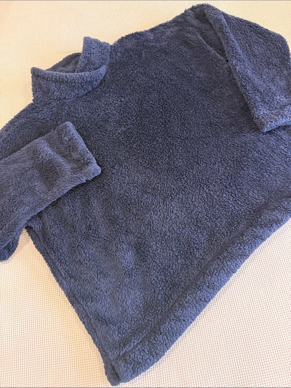 Jane and Bleecker Navy Turtleneck Sherpa Pullover